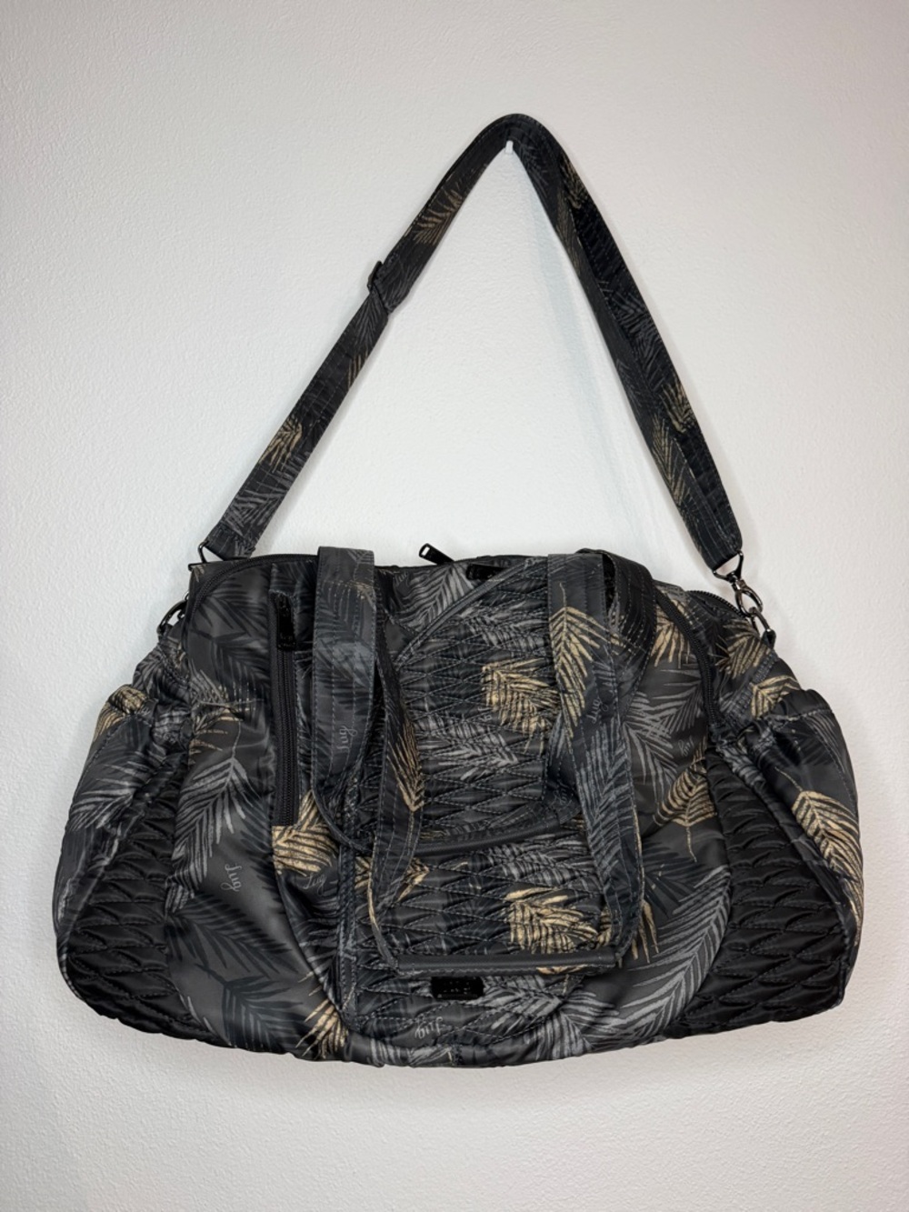 LUG Cartwheel 2 Deluxe Travel Tote Weekender Duffle Yoga Travel Bag